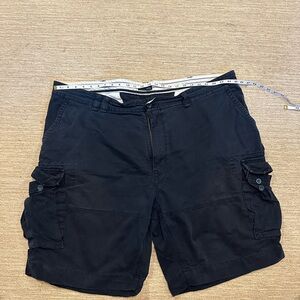 Ralph Lauren Navy Cargo Shorts with Relaxed Fit